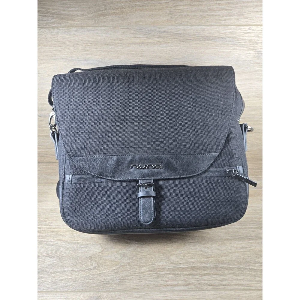 Nuna Verona Baby Diaper Bag Messenger Shoulder Strap Backpack (Bag Only)